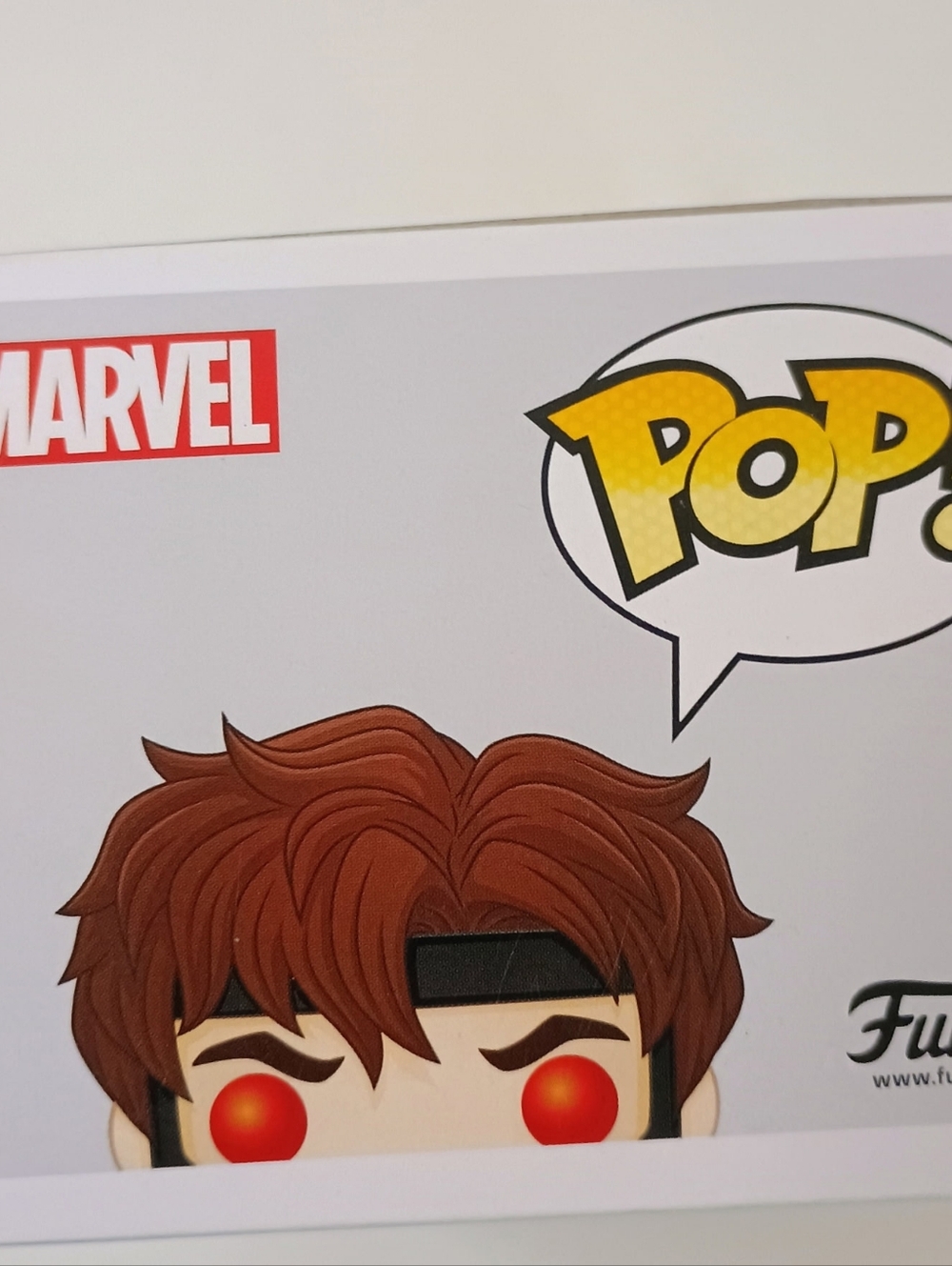 Funko Pop! Marvel Gambit Vinyl Figure with Pink Energy Effect - Picture 5 of 6